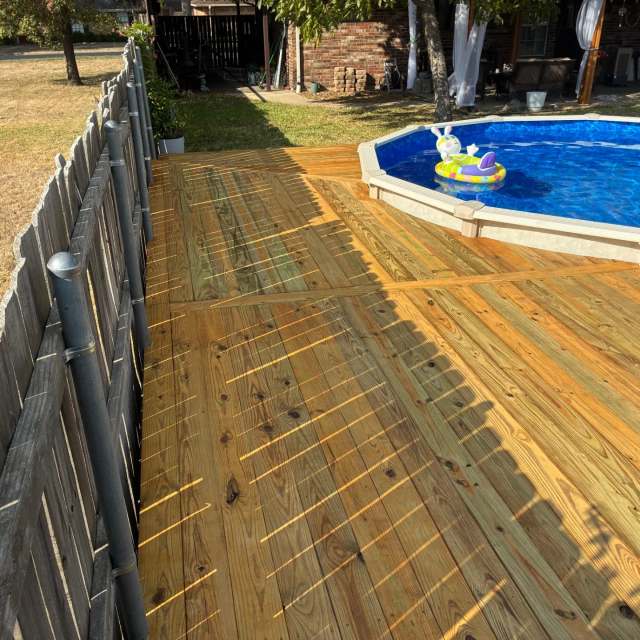 Angled pool deck sections with divider boards